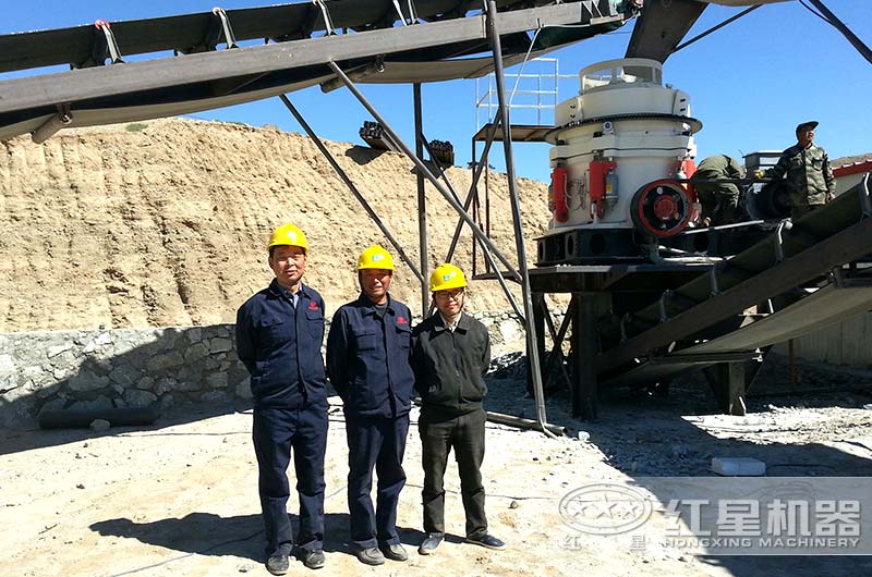 1400圓錐破碎機(jī)型號(hào)參數(shù)，廠(chǎng)家報(bào)價(jià)是多少？