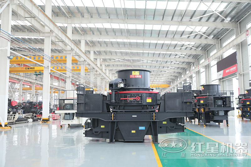 把石頭磨成沙子的磨砂機價格、產(chǎn)量是多少